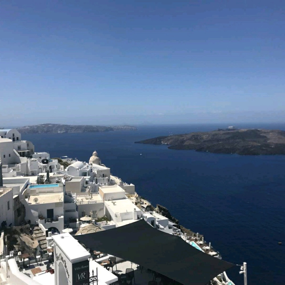 Meet your Posher, Roman